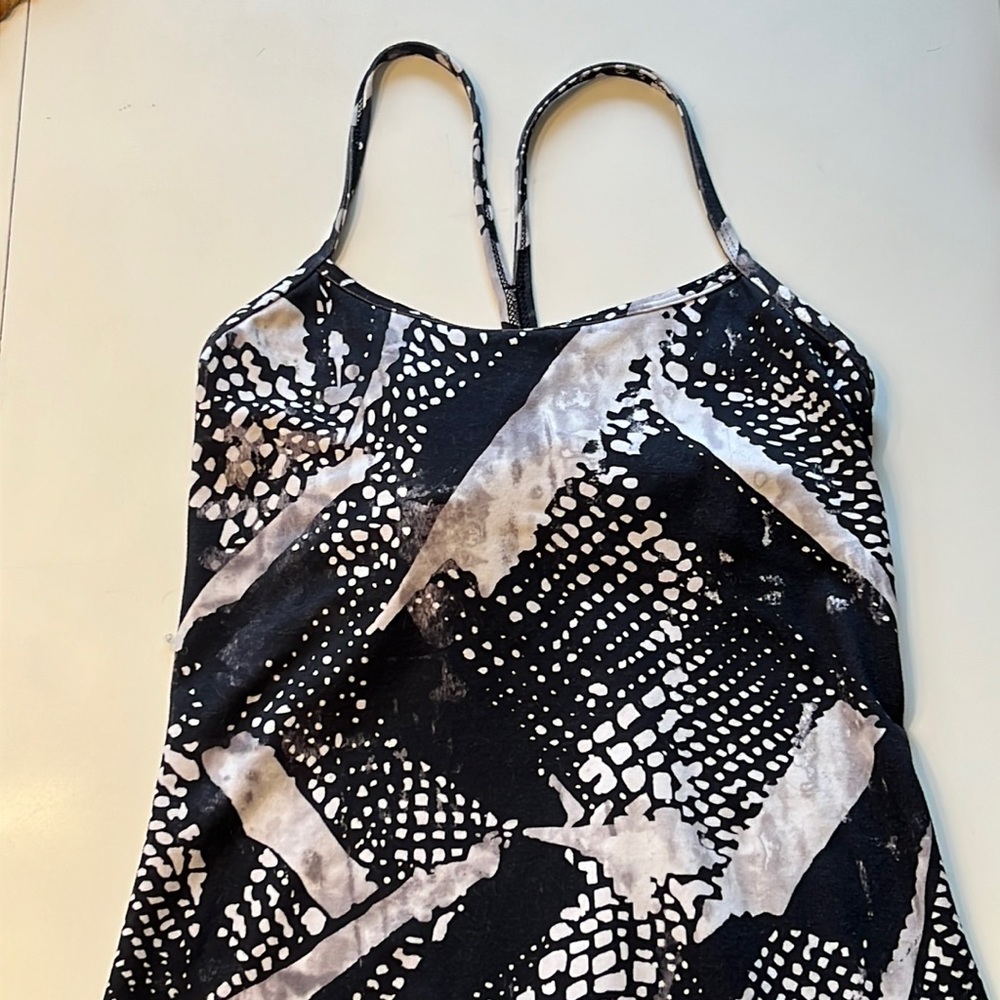 Lululemon Y back tank top